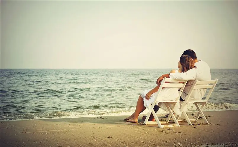 Seaside couple